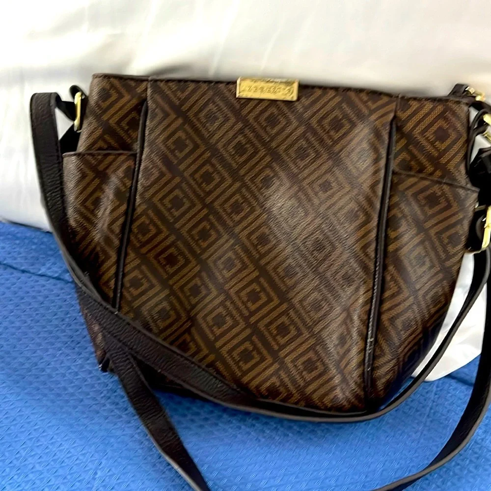 Liz Claiborne Crossbody Purse Brown Faux Leather Shoulder Carry Bag Diamond!